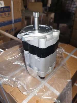 Bomba de engrenagem hidráulica para escavadeira para Kubota KX163 PSVL2-27CG em oficinas de reparação de máquinas